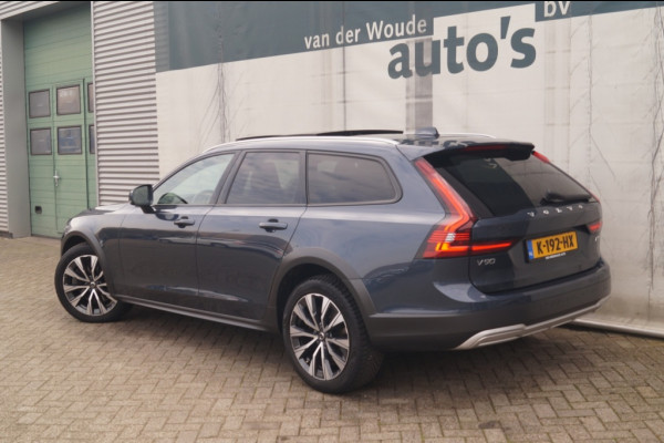 Volvo V90 Cross Country 2.0 B5 250pk AWD Pro -PANO-LEER-CAM-ECC-NAVI-