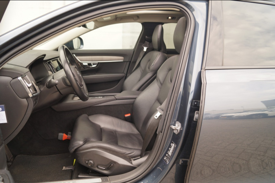 Volvo V90 Cross Country 2.0 B5 250pk AWD Pro -PANO-LEER-CAM-ECC-NAVI-