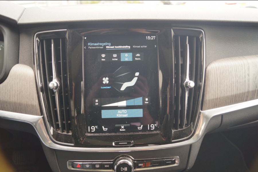 Volvo V90 Cross Country 2.0 B5 250pk AWD Pro -PANO-LEER-CAM-ECC-NAVI-