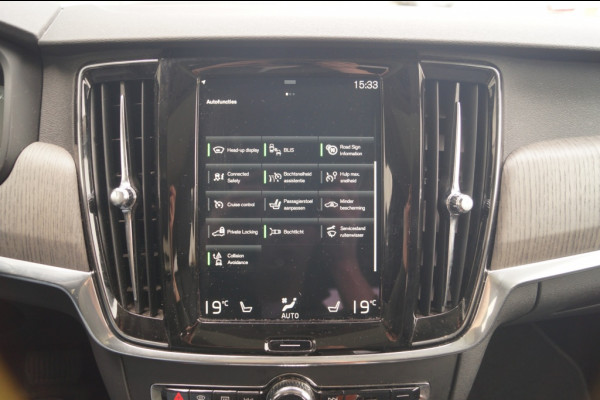 Volvo V90 Cross Country 2.0 B5 250pk AWD Pro -PANO-LEER-CAM-ECC-NAVI-