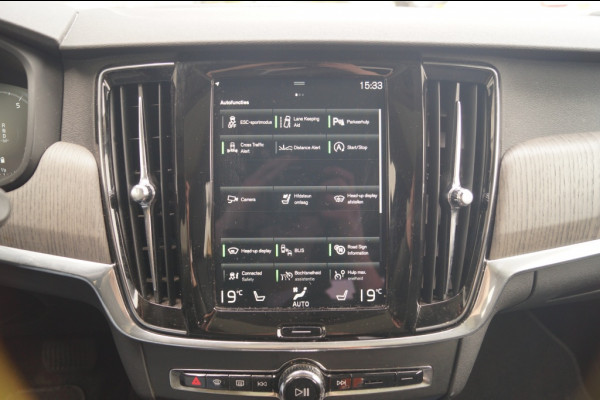 Volvo V90 Cross Country 2.0 B5 250pk AWD Pro -PANO-LEER-CAM-ECC-NAVI-