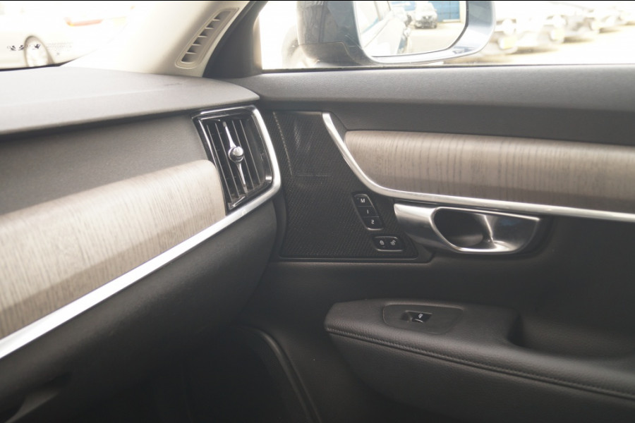Volvo V90 Cross Country 2.0 B5 250pk AWD Pro -PANO-LEER-CAM-ECC-NAVI-