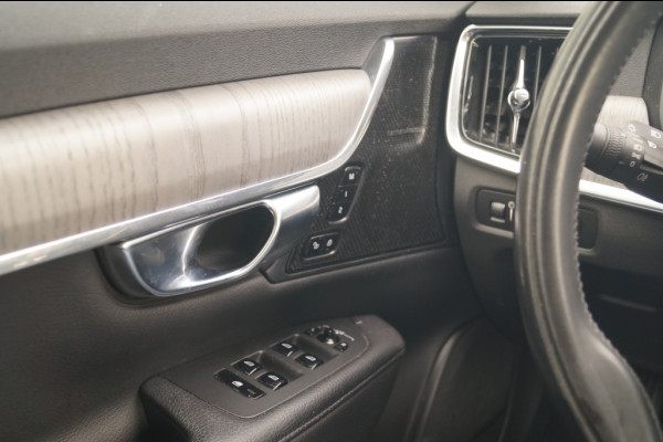 Volvo V90 Cross Country 2.0 B5 250pk AWD Pro -PANO-LEER-CAM-ECC-NAVI-