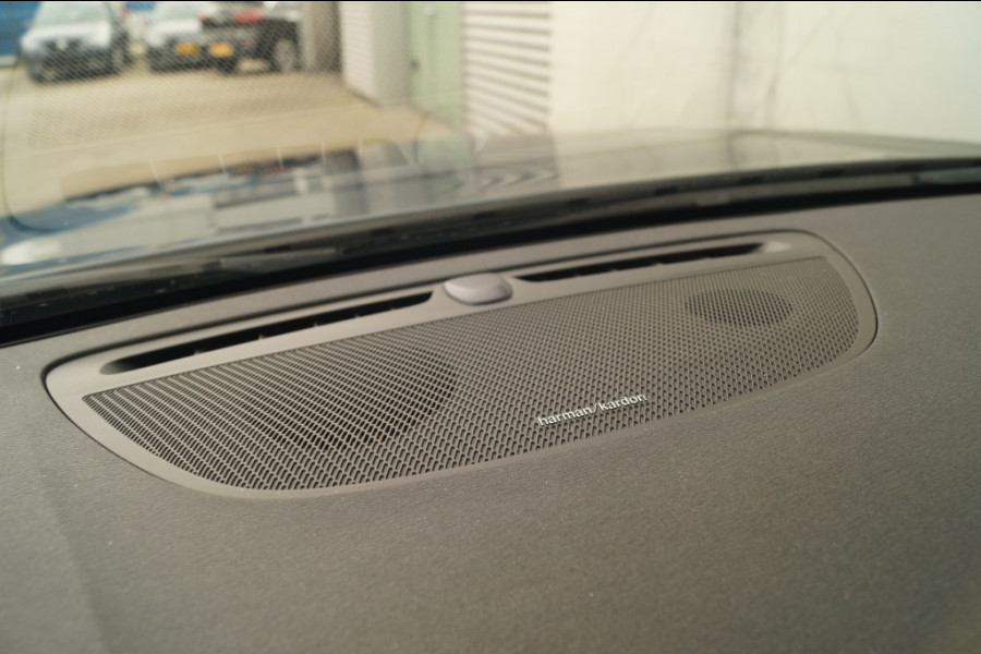 Volvo V90 Cross Country 2.0 B5 250pk AWD Pro -PANO-LEER-CAM-ECC-NAVI-