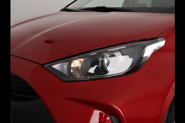 Toyota Yaris 1.5 Hybrid Bi-Tone GARANTIE TOT 12-2032! . NAVIGATIE . ACHTERUITRIJ CAMERA .  ADAPTIEVE CRUISE CONTROL .