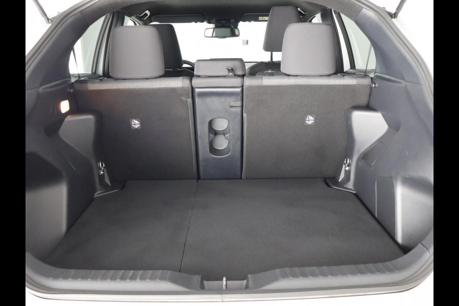 Toyota Yaris Cross 1.5 HYBRIDE DYNAMIC LUXERY BITONE GARANTIE 4-2032 * BLIND SPOT . NAVI.CAMERA. PDC V+A.