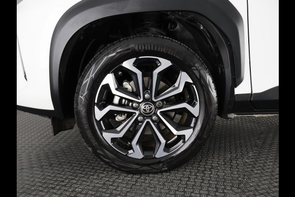 Toyota Yaris Cross 1.5 HYBRIDE DYNAMIC LUXERY BITONE GARANTIE 4-2032 * BLIND SPOT . NAVI.CAMERA. PDC V+A.