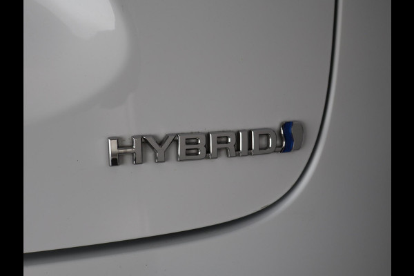 Toyota Yaris Cross 1.5 HYBRIDE DYNAMIC LUXERY BITONE GARANTIE 4-2032 * BLIND SPOT . NAVI.CAMERA. PDC V+A.