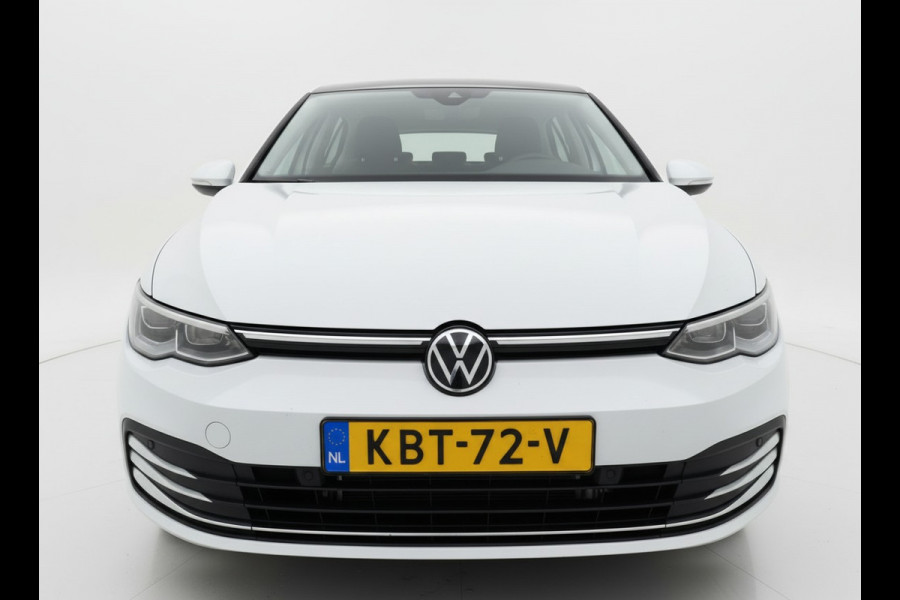 Volkswagen Golf 1.4 eHybrid 204PK DSG STYLE CAMERA/NAVI/STUURVERW.
