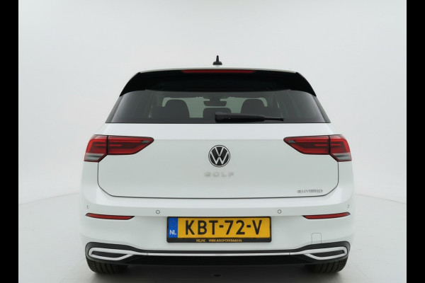 Volkswagen Golf 1.4 eHybrid 204PK DSG STYLE CAMERA/NAVI/STUURVERW.