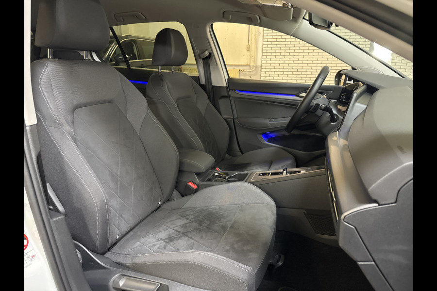 Volkswagen Golf 1.4 eHybrid 204PK DSG STYLE CAMERA/NAVI/STUURVERW.