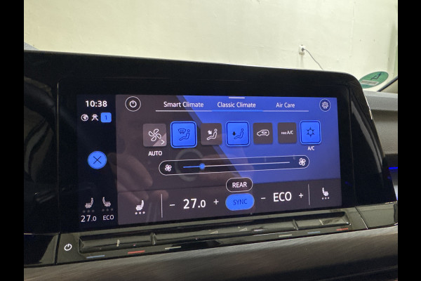 Volkswagen Golf 1.4 eHybrid 204PK DSG STYLE CAMERA/NAVI/STUURVERW.