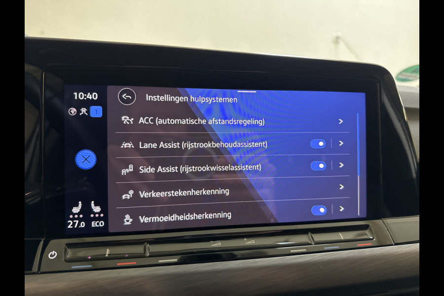 Volkswagen Golf 1.4 eHybrid 204PK DSG STYLE CAMERA/NAVI/STUURVERW.