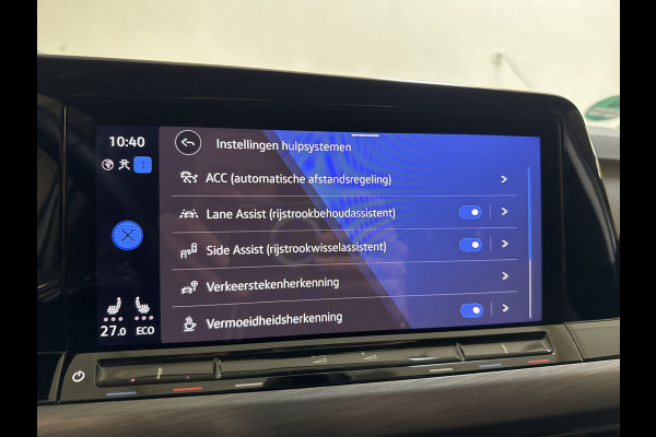 Volkswagen Golf 1.4 eHybrid 204PK DSG STYLE CAMERA/NAVI/STUURVERW.