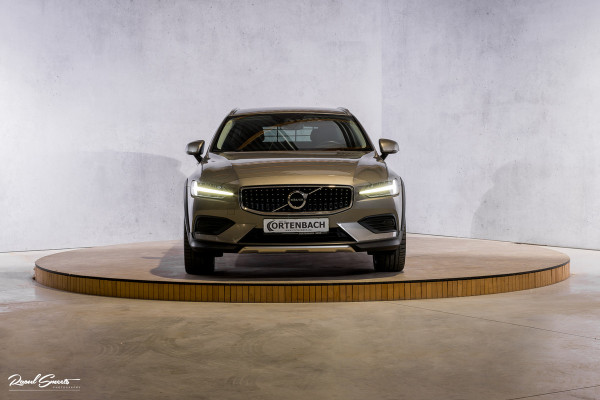 Volvo V60 Cross Country 2.0 T5 AWD Pro | Adaptieve cruise | Harman Kardon | Memory | Blis |