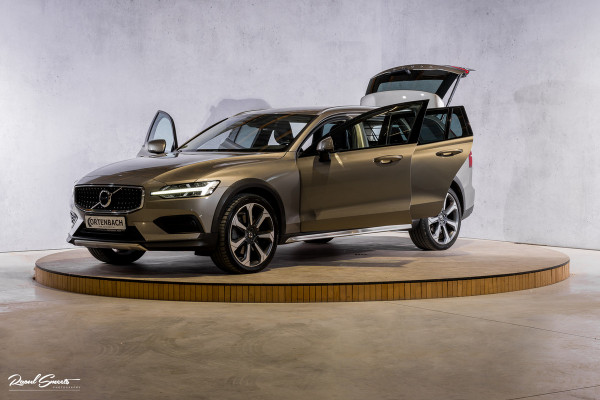 Volvo V60 Cross Country 2.0 T5 AWD Pro | Adaptieve cruise | Harman Kardon | Memory | Blis |