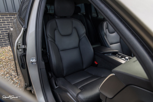 Volvo V60 Cross Country 2.0 T5 AWD Pro | Adaptieve cruise | Harman Kardon | Memory | Blis |