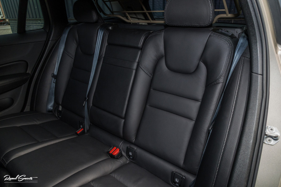 Volvo V60 Cross Country 2.0 T5 AWD Pro | Adaptieve cruise | Harman Kardon | Memory | Blis |