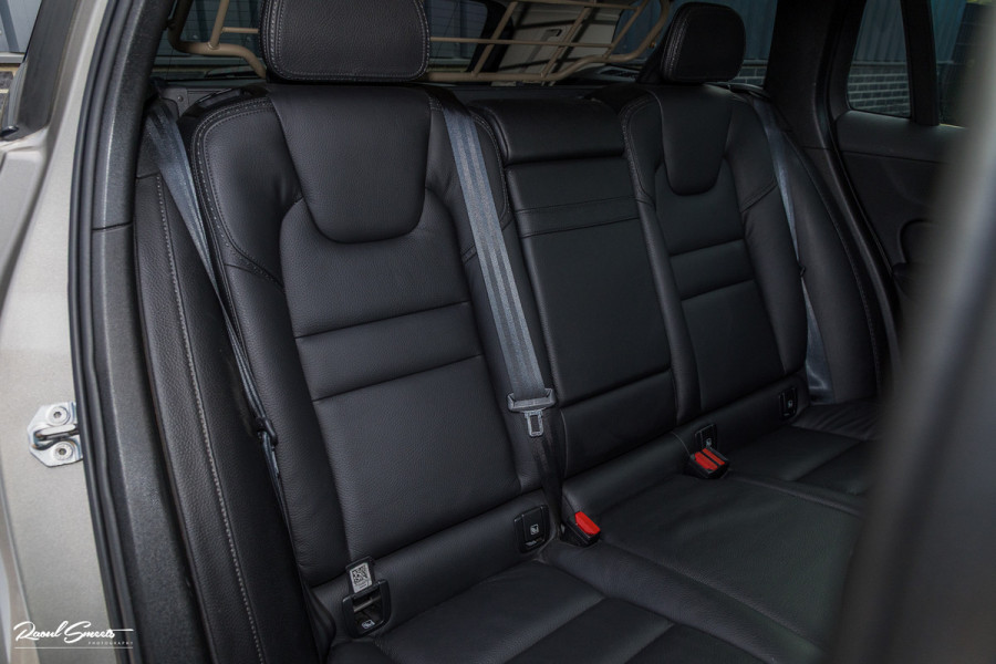 Volvo V60 Cross Country 2.0 T5 AWD Pro | Adaptieve cruise | Harman Kardon | Memory | Blis |