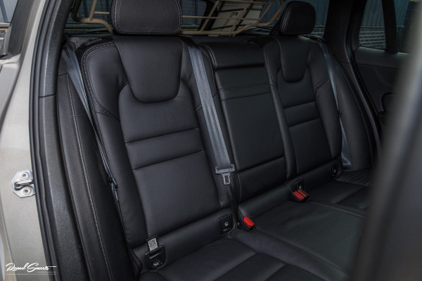 Volvo V60 Cross Country 2.0 T5 AWD Pro | Adaptieve cruise | Harman Kardon | Memory | Blis |