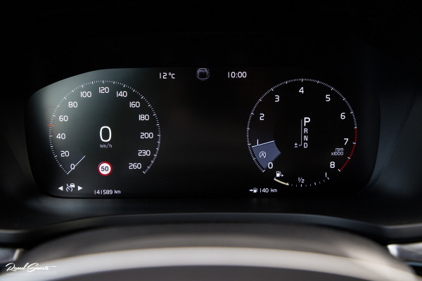 Volvo V60 Cross Country 2.0 T5 AWD Pro | Adaptieve cruise | Harman Kardon | Memory | Blis |