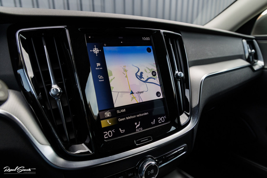 Volvo V60 Cross Country 2.0 T5 AWD Pro | Adaptieve cruise | Harman Kardon | Memory | Blis |