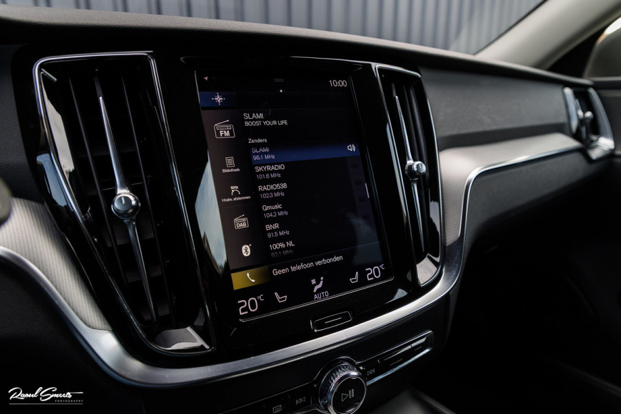 Volvo V60 Cross Country 2.0 T5 AWD Pro | Adaptieve cruise | Harman Kardon | Memory | Blis |