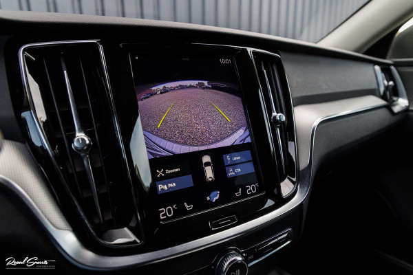 Volvo V60 Cross Country 2.0 T5 AWD Pro | Adaptieve cruise | Harman Kardon | Memory | Blis |