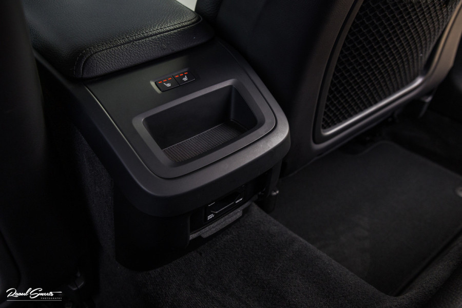 Volvo V60 Cross Country 2.0 T5 AWD Pro | Adaptieve cruise | Harman Kardon | Memory | Blis |