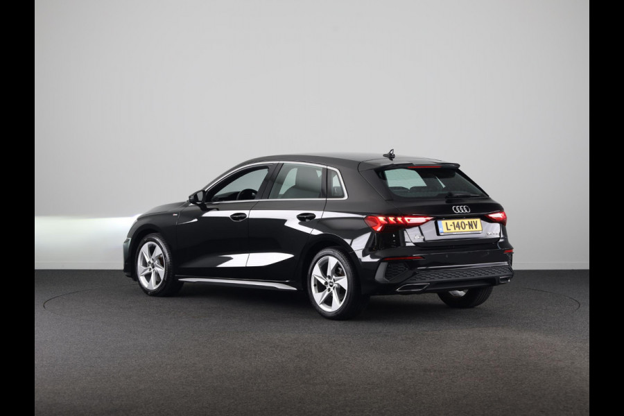 Audi A3 Sportback 30 TFSI S edition 110pk Automaat | Navigatie | Climat control | Cruise Control | S line interieur |