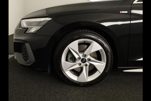 Audi A3 Sportback 30 TFSI S edition 110pk Automaat | Navigatie | Climat control | Cruise Control | S line interieur |
