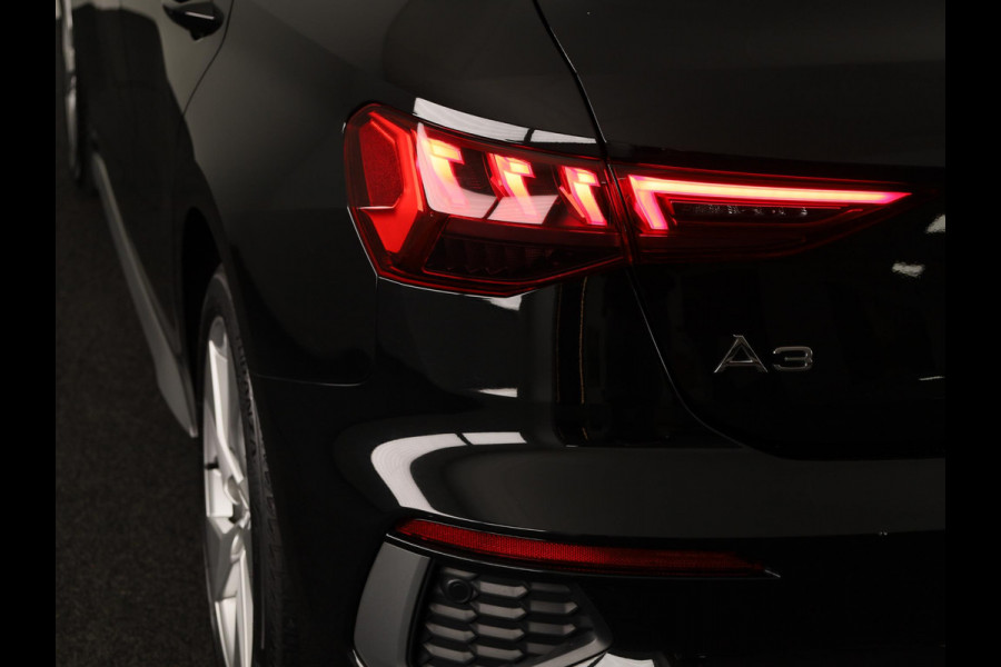 Audi A3 Sportback 30 TFSI S edition 110pk Automaat | Navigatie | Climat control | Cruise Control | S line interieur |