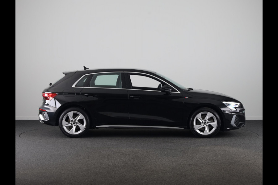 Audi A3 Sportback 30 TFSI S edition 110pk Automaat | Navigatie | Climat control | Cruise Control | S line interieur |