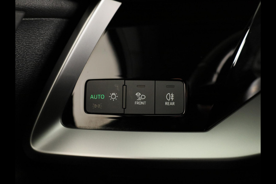 Audi A3 Sportback 30 TFSI S edition 110pk Automaat | Navigatie | Climat control | Cruise Control | S line interieur |