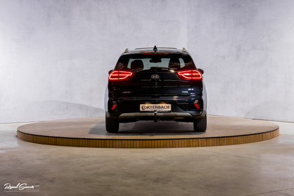 Kia Niro 1.6 GDi PHEV ExecutiveLine | Adaptieve cruise | Panorama dak | Memory | Blis | Trekhaak |