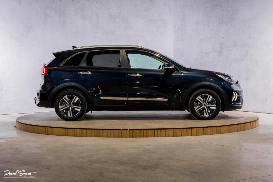 Kia Niro 1.6 GDi PHEV ExecutiveLine | Adaptieve cruise | Panorama dak | Memory | Blis | Trekhaak |