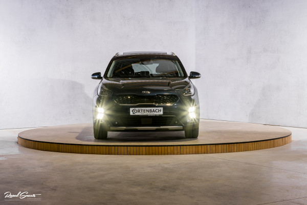 Kia Niro 1.6 GDi PHEV ExecutiveLine | Adaptieve cruise | Panorama dak | Memory | Blis | Trekhaak |