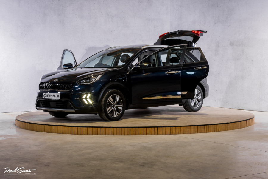 Kia Niro 1.6 GDi PHEV ExecutiveLine | Adaptieve cruise | Panorama dak | Memory | Blis | Trekhaak |