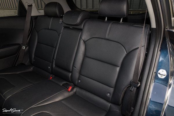 Kia Niro 1.6 GDi PHEV ExecutiveLine | Adaptieve cruise | Panorama dak | Memory | Blis | Trekhaak |