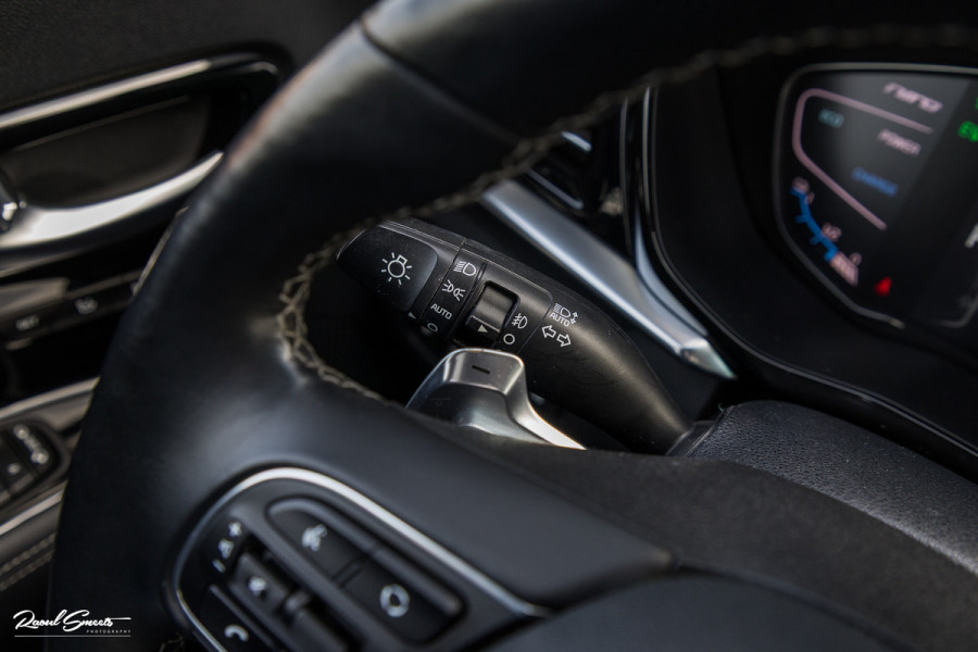 Kia Niro 1.6 GDi PHEV ExecutiveLine | Adaptieve cruise | Panorama dak | Memory | Blis | Trekhaak |