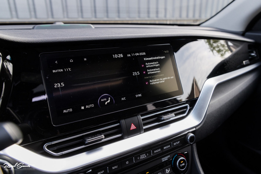 Kia Niro 1.6 GDi PHEV ExecutiveLine | Adaptieve cruise | Panorama dak | Memory | Blis | Trekhaak |