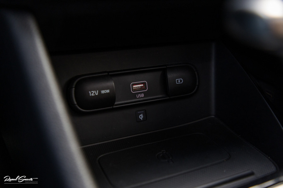 Kia Niro 1.6 GDi PHEV ExecutiveLine | Adaptieve cruise | Panorama dak | Memory | Blis | Trekhaak |