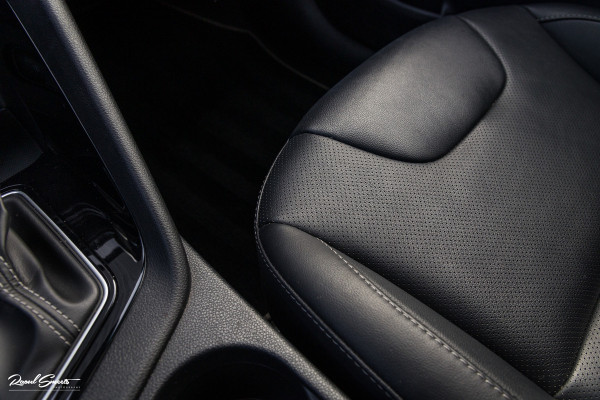 Kia Niro 1.6 GDi PHEV ExecutiveLine | Adaptieve cruise | Panorama dak | Memory | Blis | Trekhaak |