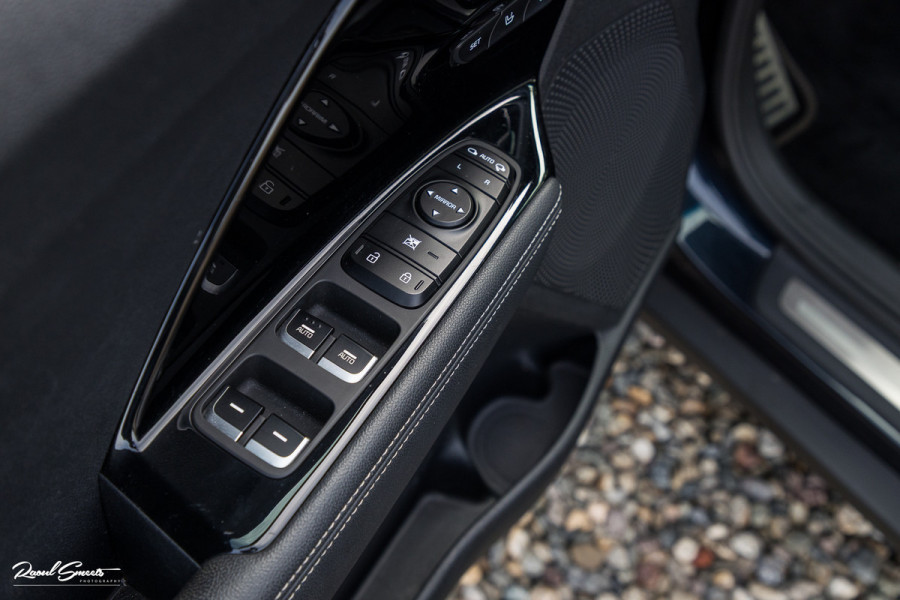 Kia Niro 1.6 GDi PHEV ExecutiveLine | Adaptieve cruise | Panorama dak | Memory | Blis | Trekhaak |