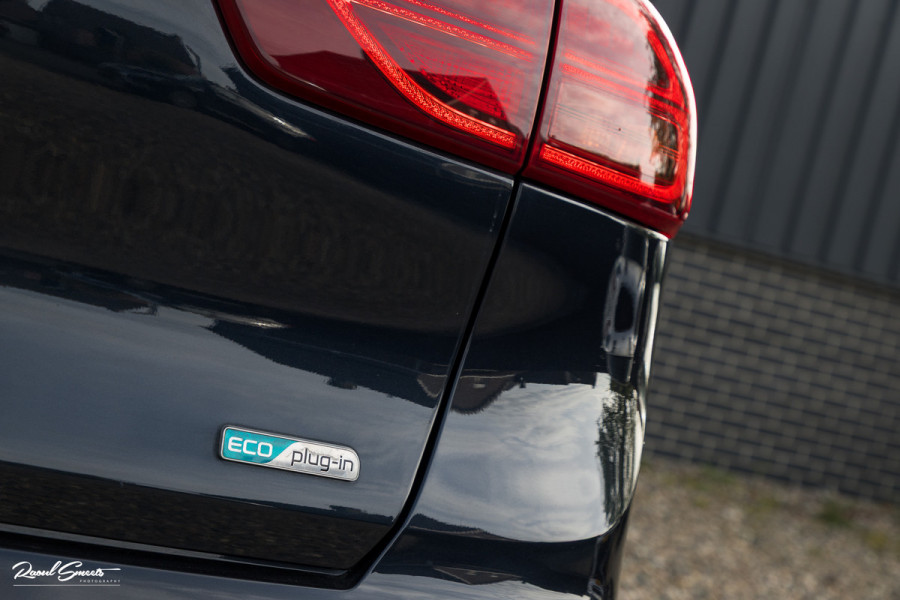 Kia Niro 1.6 GDi PHEV ExecutiveLine | Adaptieve cruise | Panorama dak | Memory | Blis | Trekhaak |