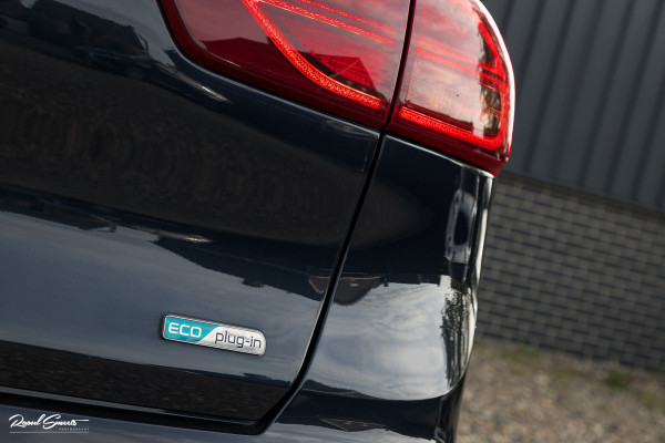 Kia Niro 1.6 GDi PHEV ExecutiveLine | Adaptieve cruise | Panorama dak | Memory | Blis | Trekhaak |