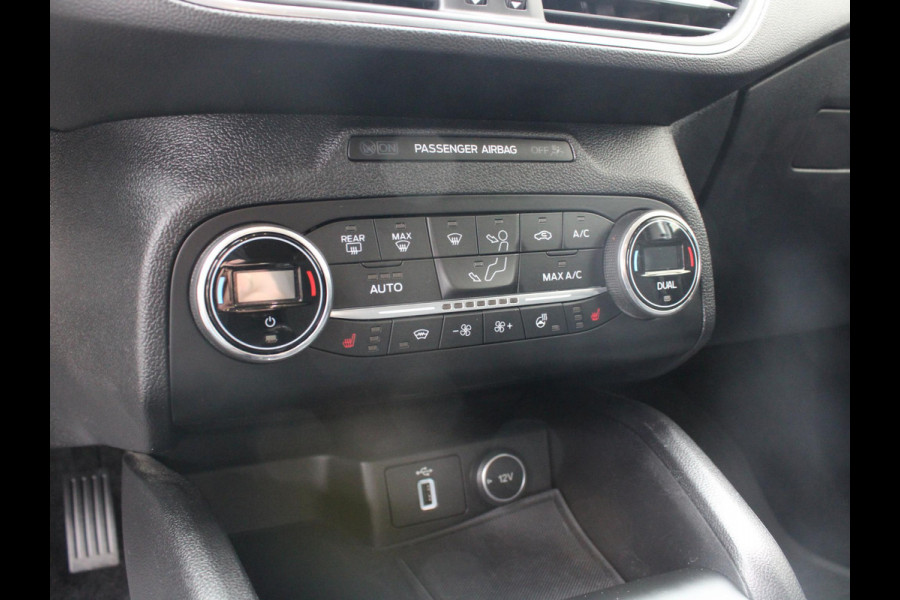 Ford Focus 1.0 EcoBoost Active Business | STOEL VERWARMING | ALL SEASON BANDEN |