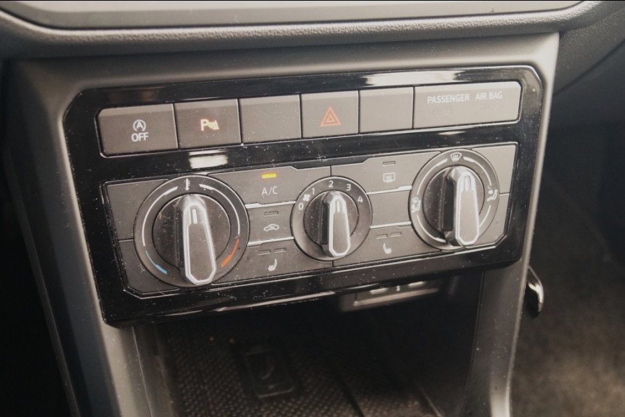 Volkswagen T-Cross 1.0 TSI Life -LEER-NAVI-PDC-CAM-