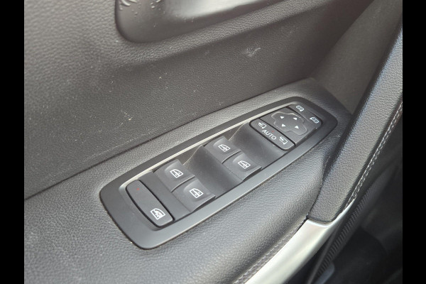 Renault Kadjar 1.3 TCe Intens LEDER | TREKHAAK | FULL LED