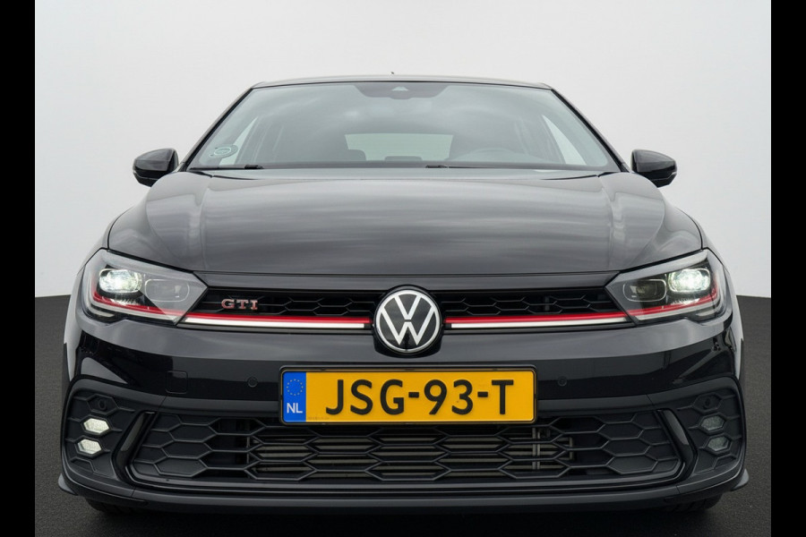 Volkswagen Polo 2.0 TSI GTI TSI 210PK DSG GTI-SPORT IQ-LIGHT/PDC/CARPLAY FABRIEKS GARANTIE